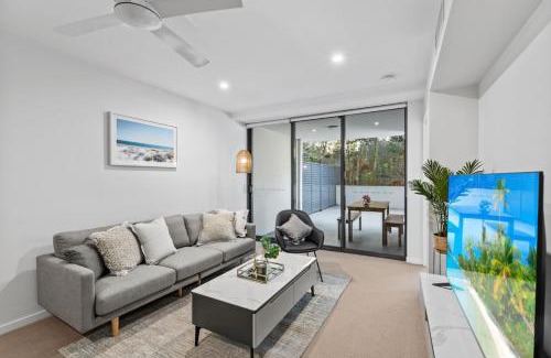 Albion Apartment | Modern 2B2B Suit only 10mins to Airport n Southbank