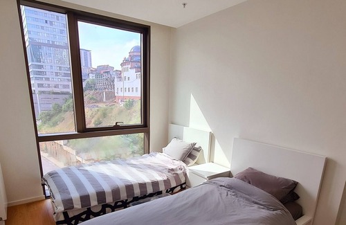 Kadikoy Apartment | Modern 2Bd 2Ba Apartment in Kadikoy