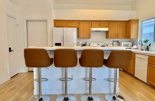 North Las Vegas House | Modern 3 BD Pool and Jacuzzi