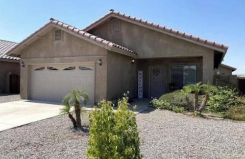 Northeast Neighbors House | Modern 3-bed Oasis: King Suite & 2 queen
