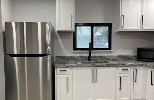 Amistad National Recreational Area House | Modern 3 Bedroom 2 Bath Home Centrally Located!
