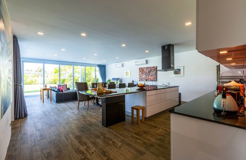 Hua Hin Villa | Modern 3 bedroom Pool Villa PG19