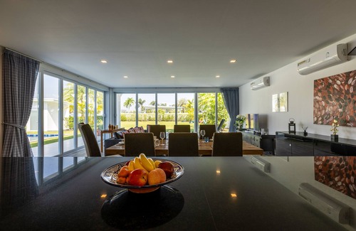 Hua Hin Villa | Modern 3 bedroom Pool Villa PG19