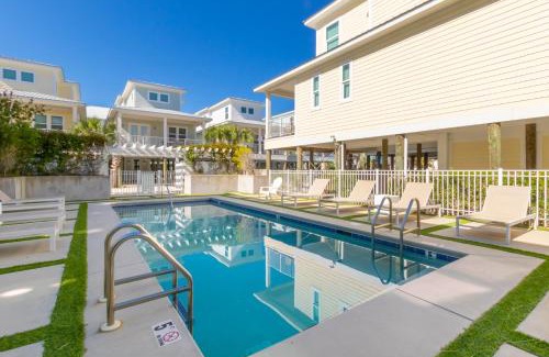 Gulf Shores House | Modern 3 BR Cottage with Community Pool and Directly Across the Street from the Beach!