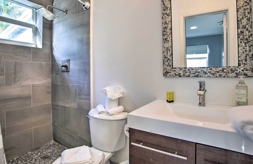 Ives Estates House | Modern 3BR Home with Spacious Yard, Near Beaches