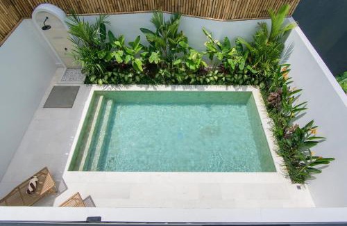 Cepaka House | Modern 3br Retreat Close To Pererenan & Canggu