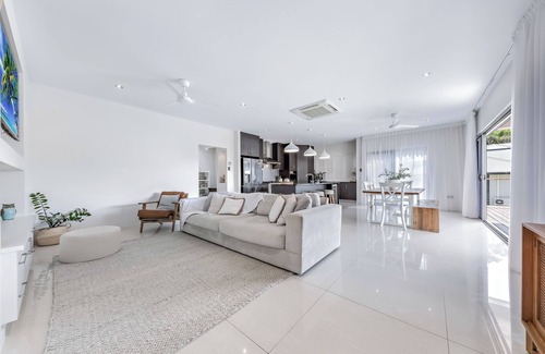 Jubilee Pocket House | Modern 4 bedroom 3 bath home with private swimming pool