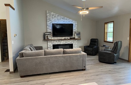 Bath House | Modern 4 bedroom/3 bath home in Finger Lakes and wine country