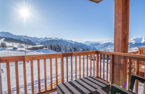 Arc-1800 Apartment | Modern 5-room apartment with pool, spa, gym, parking in Arcs 1800