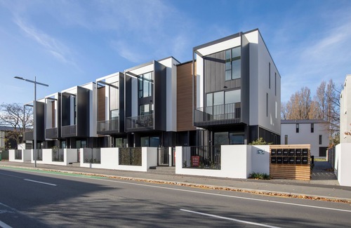 Christchurch City Centre Cottage | Modern and Central - Christchurch Apartment