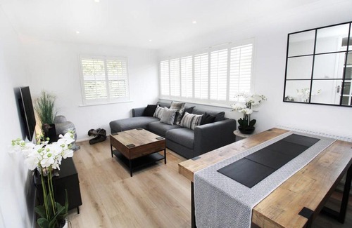 Cambridge Apartment | Modern and Cosy Flat For 4