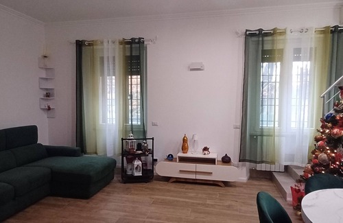 Prenestino-Centocelle Apartment | Modern and functional central apartment, finely renovated.