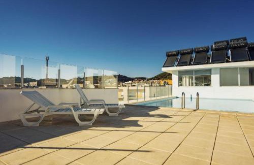 Sao Martinho do Porto Apartment | Modern Apartment * 2 Bedrooms * Pool