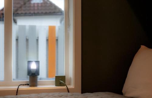 Bergen City Centre Apartment | Modern Apartment in 1840-Building at Nordnes