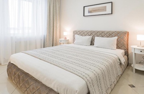 Tsentralny District Apartment | Modern Apartment in a new building