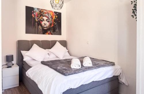 Bielefeld Apartment | Modern Apartment in City Center