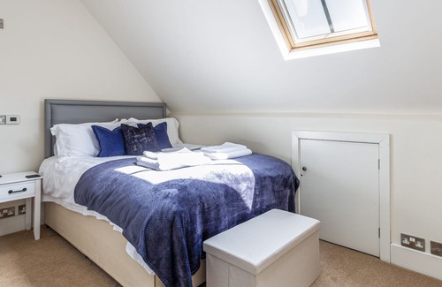 Painswick Apartment | Modern apartment in the listed building in the heart of Painswick.