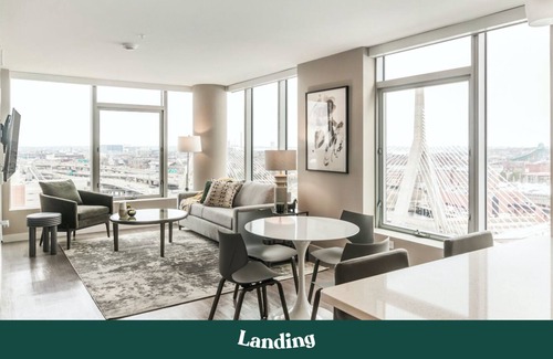 Sunbury Apartment | Modern Apartment in Prime Location (ID4158X08)
