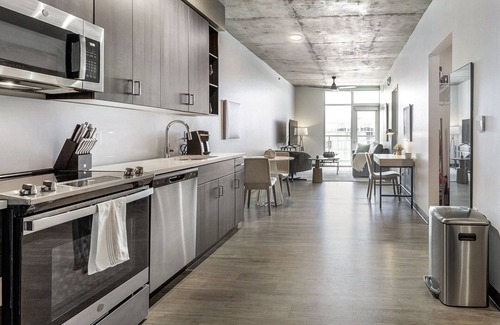 Downtown Tucson Apartment | Modern Apartment in Prime Location (ID7458X47)