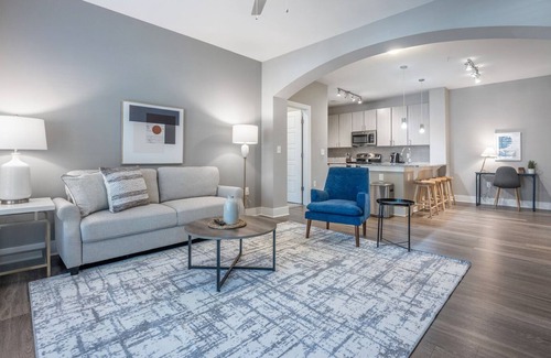 West Ashley Apartment | Modern Apartment in Prime Location (ID1777X48)
