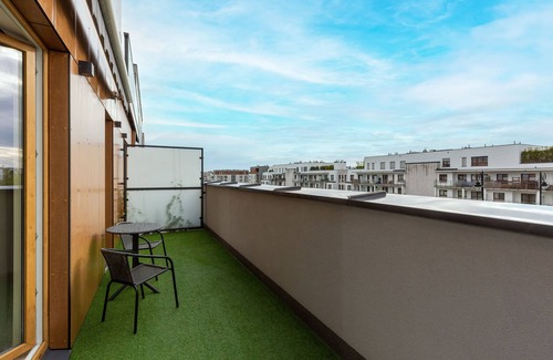 Wilanow Apartment | Modern Apartment Warsaw by Renters