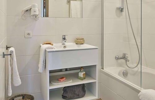 Westende Apartment | Modern Apartment With a Microwave, Near the Sea