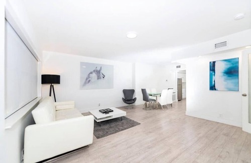 City Center Apartment | Modern Apartments near Lincoln Rd