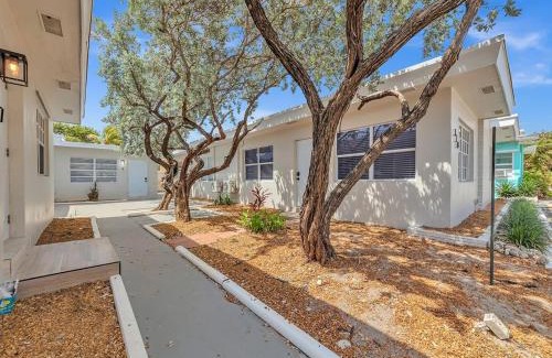 North Beach Apartment | Modern Apt Near Beach – Views Wi-Fi