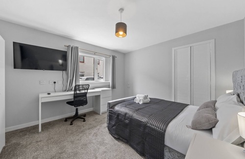 Bannockburn Bed & Breakfast | Modern Bannockburn Guest House - Room 1