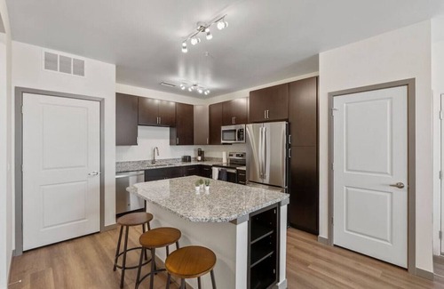 Broomfield Apartment | Modern Broomfield Apartment