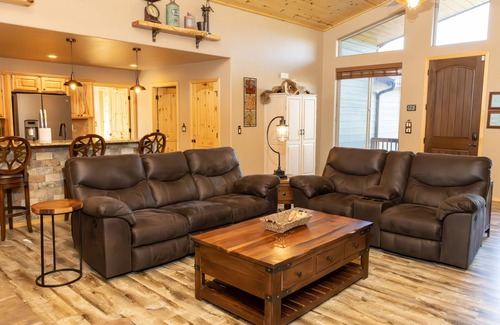 Show Low Cabin | Modern Cabin Getaway with a Pine Tree View!