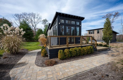 Wyoming Cabin | Modern Cabin w/Forest View & Access 70+ Amenities