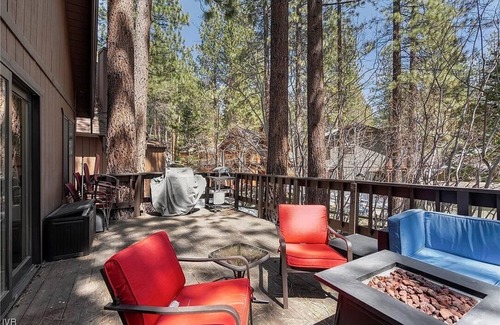 Incline Village Ski Chalet | Modern Cabin w/Large Deck, Wood Stove & Access to Incline's Outdoor Wonderland!