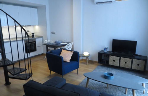 La Merced Apartment | Modern central apartment with amazing private roof terrace and shared pool