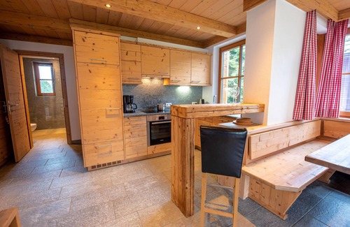 Hochkrimml House | Modern chalet in the Zillertal Arena: mountain panorama & close to the slopes