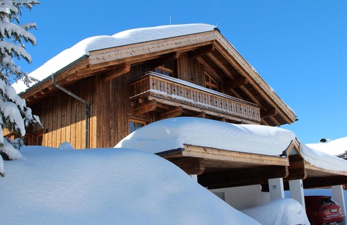 Hochkrimml House | Modern chalet in the Zillertal Arena: mountain panorama & close to the slopes