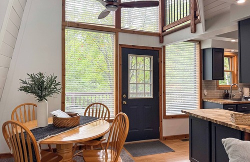Harbor Springs Ski Chalet | Modern Chalet Retreat in Harbor Springs w/Fireplace
