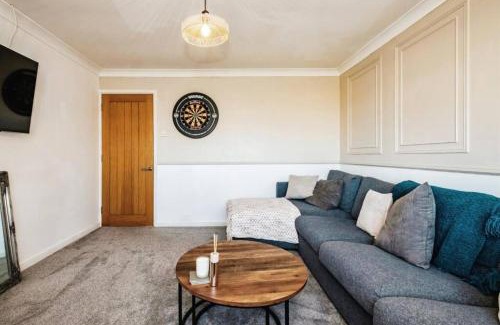 Lancing Apartment | Modern coastal 1 bed flat in Shoreham