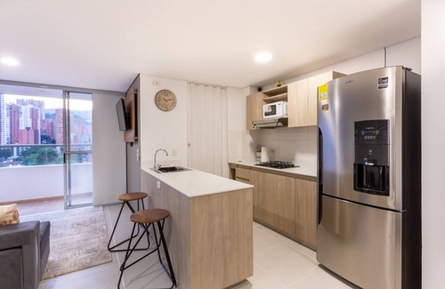 Sabaneta Apartment | Modern comfort and authentic Medellin charm.nfree parking, fast wifi