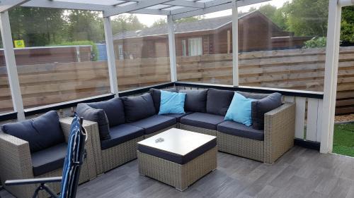 Krachtighuizen Apartment | Modern, compleet en recreatief chalet 22-15