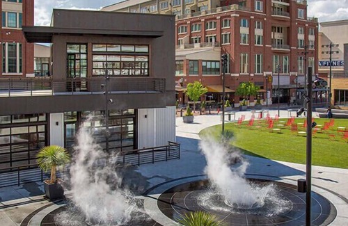 Atlantic Station Area Apartment | Modern condo at Atlantic station