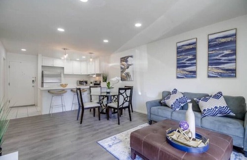 Bay Ho Condo | Modern Condo Central near Beach & Bay