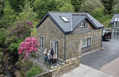 Margam Cottage | Modern Contemporary Cottage with Riverside Terrace and free WiFi