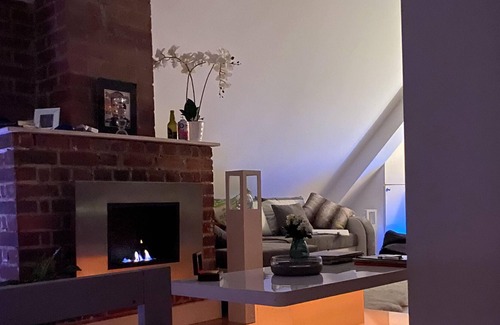 Dunstable Apartment | Modern Contemporary Luxury Small Medium