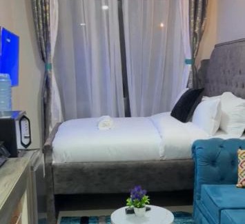 Nairobi Apartment | Modern & Cozy Studio with SWIMMING POOL