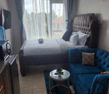 Nairobi Apartment | Modern & Cozy Studio with SWIMMING POOL