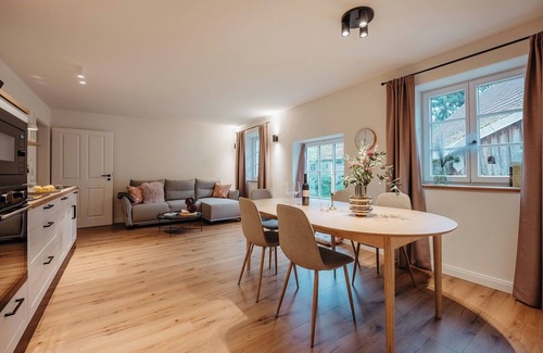 Siegenburg Apartment | Modern, cozy vacation apartment for 5 people