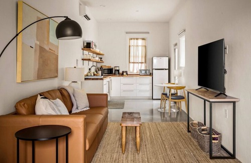 Clarkdale Apartment | Modern Desert Retreat at Penumbra · Suite 3
