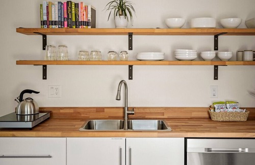 Clarkdale Apartment | Modern Desert Retreat at Penumbra · Suite 3