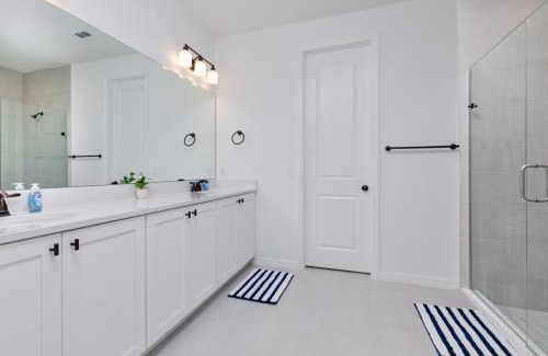 West Haven House | Modern Disney Retreat, 5BR Magic Home